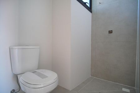 Apartamento à venda com 90m², 3 quartos e 2 vagas Apartamento à venda com 90m², 3 quartos e 2 vagasBanheiro