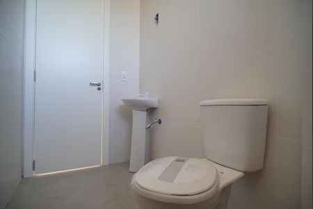 Apartamento à venda com 78m², 2 quartos e 1 vaga Apartamento à venda com 78m², 2 quartos e 1 vagaBanheiro