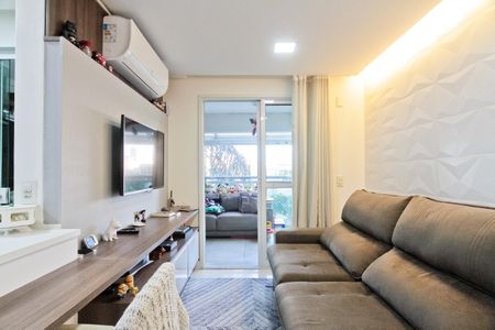 Apartamento à venda com 68m², 2 quartos e 1 vaga Apartamento à venda com 68m², 2 quartos e 1 vagaSala