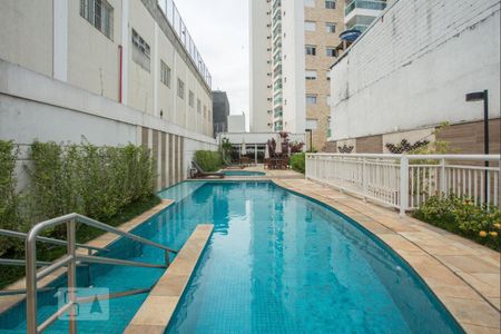 Apartamento à venda com 68m², 2 quartos e 1 vagaÁrea comum - Piscina
