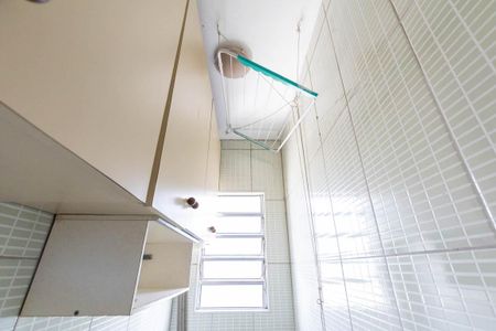 Apartamento à venda com 41m², 1 quarto e sem vaga Apartamento à venda com 41m², 1 quarto e sem vagaLavanderia