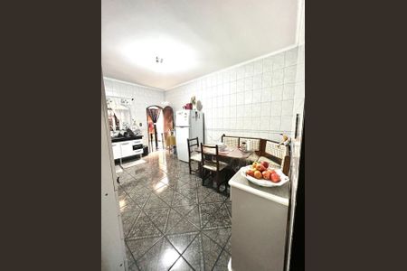 Casa à venda com 178m², 3 quartos e 6 vagas