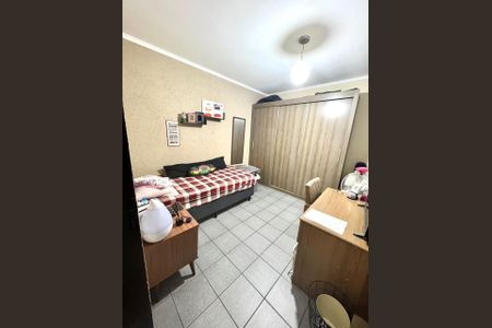 Casa à venda com 178m², 3 quartos e 6 vagas