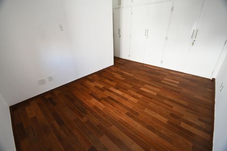 Apartamento para alugar com 140m², 3 quartos e 2 vagasQuarto 3 - Suíte
