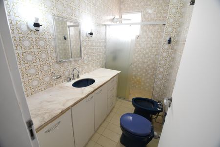 Apartamento para alugar com 140m², 3 quartos e 2 vagasBanheiro Quarto 3 - Suíte