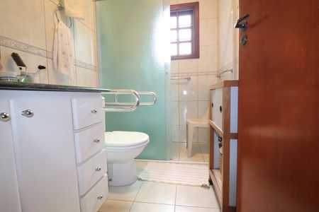 Casa à venda com 130m², 1 quarto e 3 vagasBanheiro