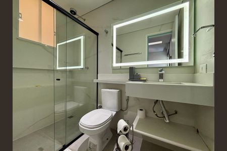 Banheiro social de apartamento à venda com 1 quarto, 40m² em Leblon, Rio de Janeiro