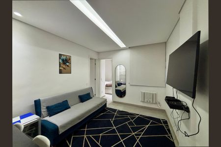 Sala  de apartamento à venda com 1 quarto, 40m² em Leblon, Rio de Janeiro
