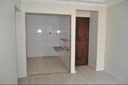 Apartamento à venda com 75m², 2 quartos e sem vagaSala