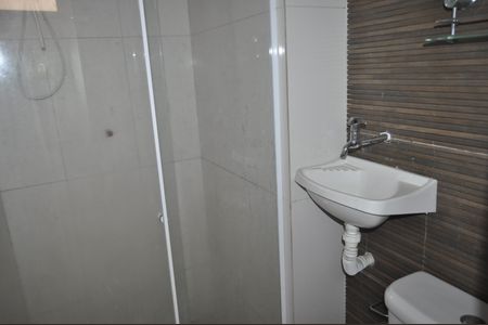 Apartamento à venda com 75m², 2 quartos e sem vagaBanheiro da Suíte