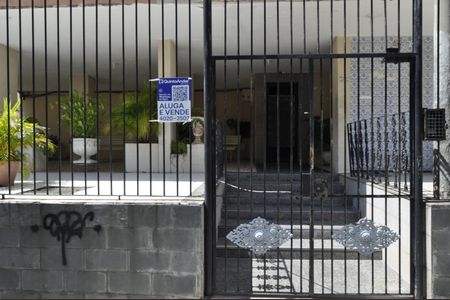 Apartamento à venda com 75m², 2 quartos e sem vagaPlaca