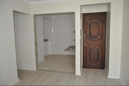 Apartamento à venda com 75m², 2 quartos e sem vagaSala