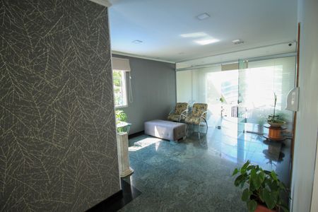 Apartamento à venda com 62m², 2 quartos e 1 vagaÁrea comum