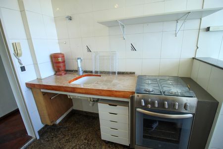 Apartamento à venda com 62m², 2 quartos e 1 vagaCozinha