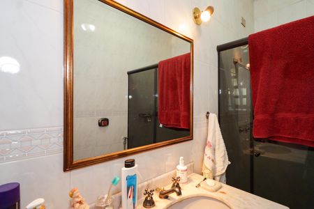 Casa à venda com 500m², 4 quartos e 3 vagasBanheiro