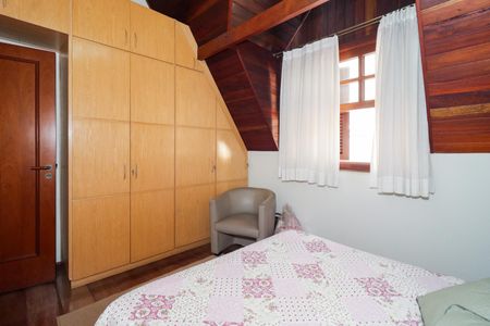 Casa à venda com 500m², 4 quartos e 3 vagasQuarto 1