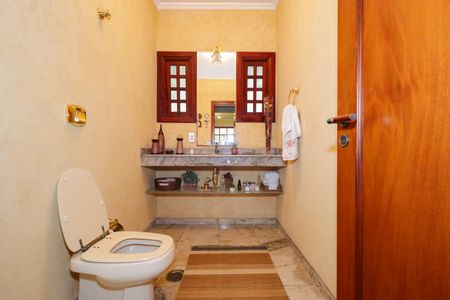 Casa à venda com 500m², 4 quartos e 3 vagasLavabo