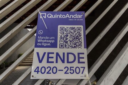 Casa à venda com 70m², 2 quartos e 2 vagas Casa à venda com 70m², 2 quartos e 2 vagasPlaquinha