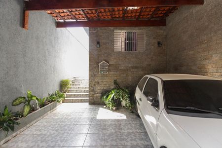 Casa à venda com 70m², 2 quartos e 2 vagas Casa à venda com 70m², 2 quartos e 2 vagasGaragem