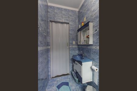 Casa à venda com 70m², 2 quartos e 2 vagas Casa à venda com 70m², 2 quartos e 2 vagasBanheiro da Suíte