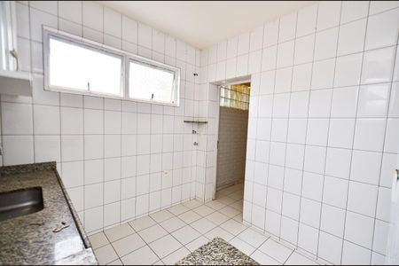Apartamento para alugar com 110m², 3 quartos e 1 vaga Apartamento para alugar com 110m², 3 quartos e 1 vagaCozinha