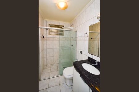 Apartamento para alugar com 110m², 3 quartos e 1 vaga Apartamento para alugar com 110m², 3 quartos e 1 vagaBanheiro social