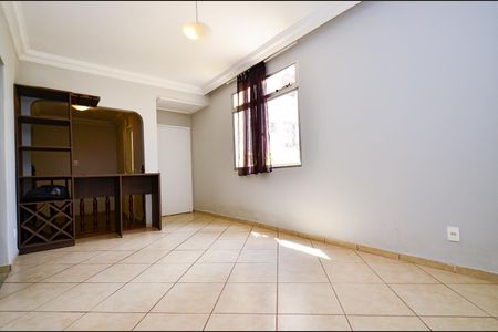 Apartamento para alugar com 110m², 3 quartos e 1 vaga Apartamento para alugar com 110m², 3 quartos e 1 vagaSala de TV
