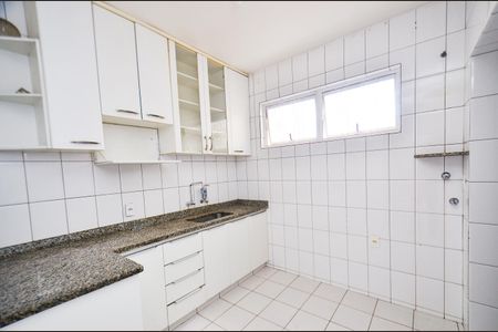 Apartamento para alugar com 110m², 3 quartos e 1 vaga Apartamento para alugar com 110m², 3 quartos e 1 vagaCozinha