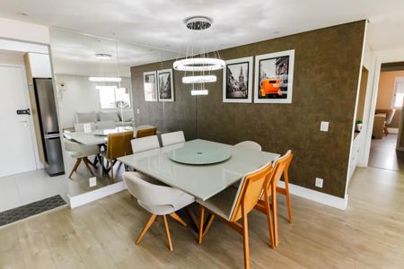 Apartamento à venda com 125m², 3 quartos e 2 vagasDetalhe Sala