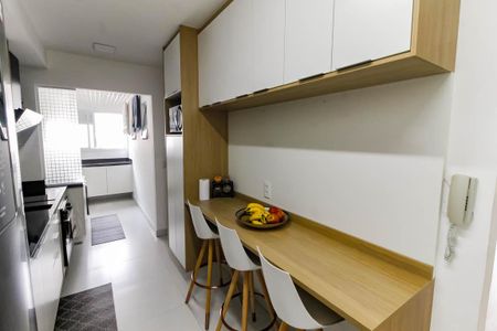 Apartamento à venda com 125m², 3 quartos e 2 vagasCozinha - Armários
