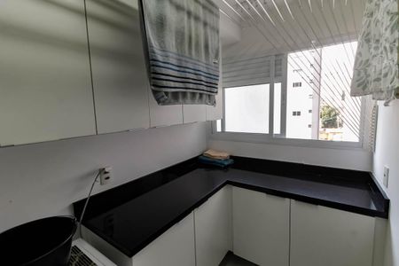 Apartamento à venda com 125m², 3 quartos e 2 vagasDetalhe da area de serviço