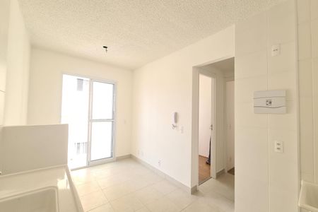 Apartamento para alugar com 36m², 2 quartos e sem vagaCozinha e Área de Serviço