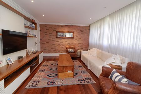 Apartamento para alugar com 150m², 5 quartos e 2 vagas Apartamento para alugar com 150m², 5 quartos e 2 vagasSala