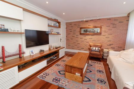 Apartamento para alugar com 150m², 5 quartos e 2 vagas Apartamento para alugar com 150m², 5 quartos e 2 vagasSala