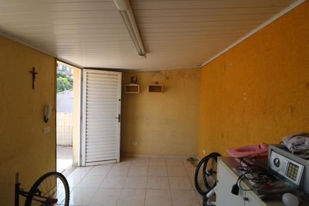 Casa à venda com 341m², 3 quartos e 2 vagasEscritório