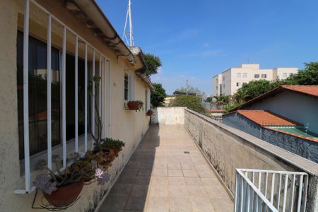 Casa à venda com 341m², 3 quartos e 2 vagasÁrea externa