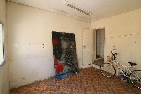 Casa à venda com 341m², 3 quartos e 2 vagasSala