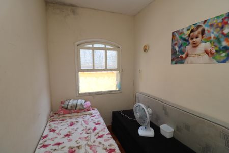 Casa à venda com 341m², 3 quartos e 2 vagasQuarto 2