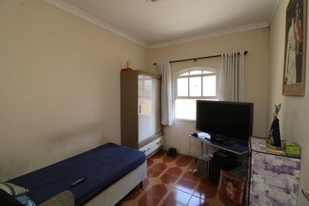 Casa à venda com 341m², 3 quartos e 2 vagasQuarto 3