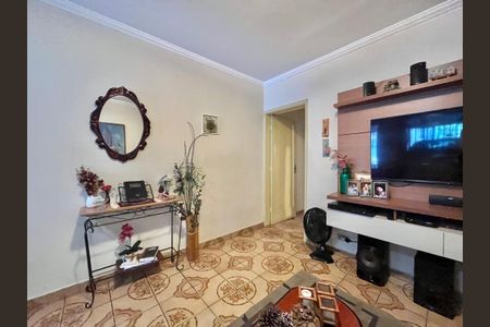 Casa à venda com 100m², 3 quartos e 1 vaga Casa à venda com 100m², 3 quartos e 1 vagaSala