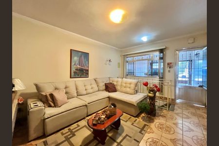 Casa à venda com 100m², 3 quartos e 1 vaga Casa à venda com 100m², 3 quartos e 1 vagaSala