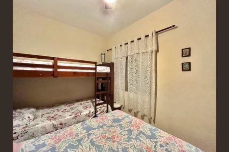 Casa à venda com 100m², 3 quartos e 1 vaga Casa à venda com 100m², 3 quartos e 1 vagaQuarto 1