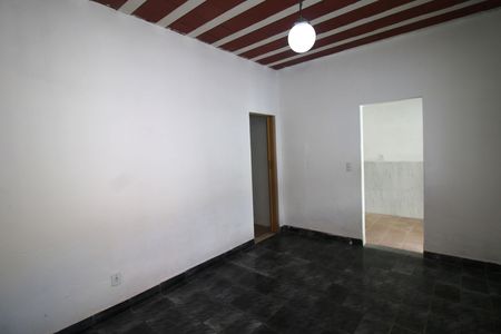 Casa para alugar com 70m², 1 quarto e 1 vagaSala
