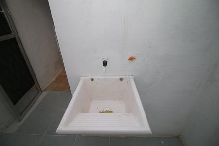 Casa para alugar com 70m², 1 quarto e 1 vagaÁrea de Serviço