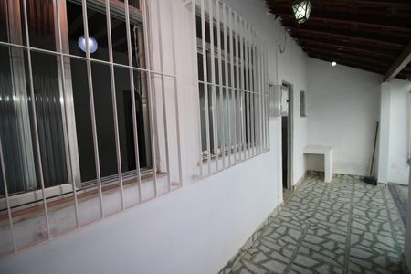 Casa para alugar com 70m², 1 quarto e 1 vagaÁrea Externa
