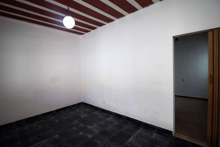 Casa para alugar com 70m², 1 quarto e 1 vagaSala