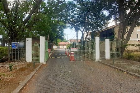 Apartamento para alugar com 45m², 2 quartos e 1 vagaFachada e Placa