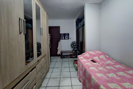 Casa à venda com 144m², 3 quartos e 3 vagas Casa à venda com 144m², 3 quartos e 3 vagasQuarto