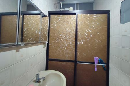 Casa à venda com 144m², 3 quartos e 3 vagas Casa à venda com 144m², 3 quartos e 3 vagasBanheiro Quarto