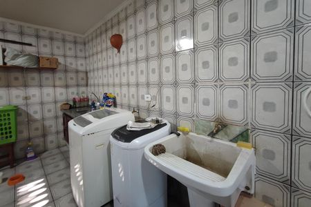 Casa à venda com 144m², 3 quartos e 3 vagas Casa à venda com 144m², 3 quartos e 3 vagasÁrea de Serviço